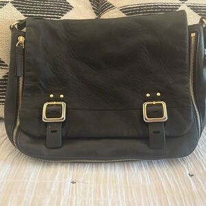Vince Camuto Delos Black Crossbody Messenger Bag in Genuine Leather